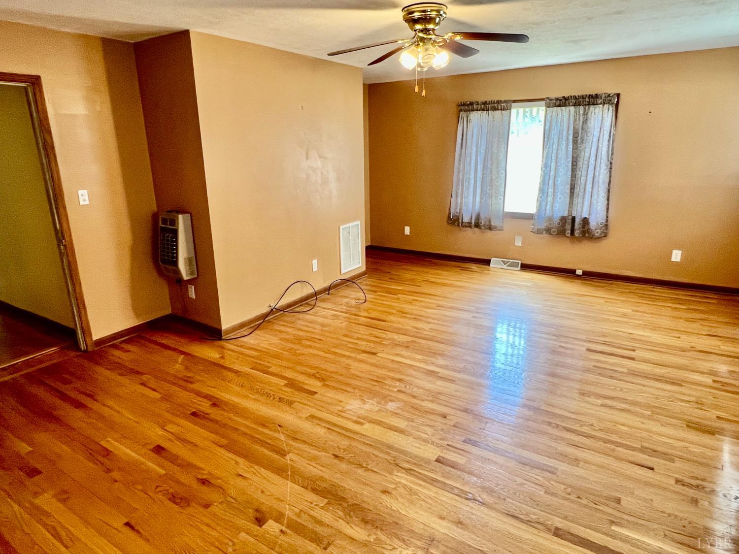 457 Amelon Road Madison Heights, VA 24572 - Photo 20 of 32