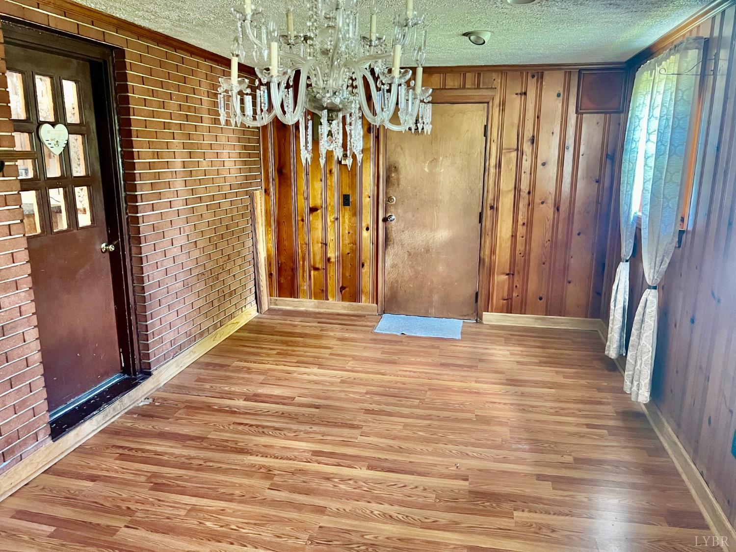 457 Amelon Road Madison Heights, VA 24572 - Photo 21 of 32