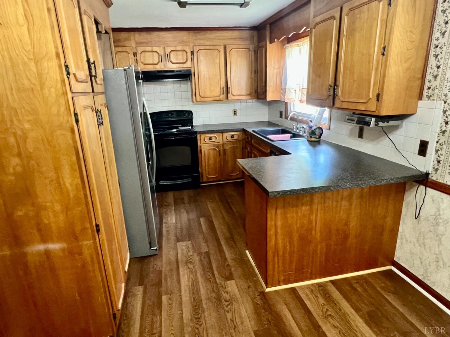 457 Amelon Road Madison Heights, VA 24572 - Photo 5 of 32