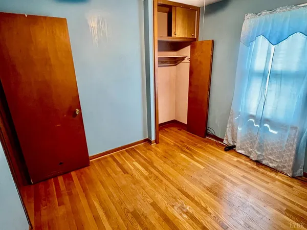 $290,000 | 457 Amelon Road, Madison Heights, VA 24572