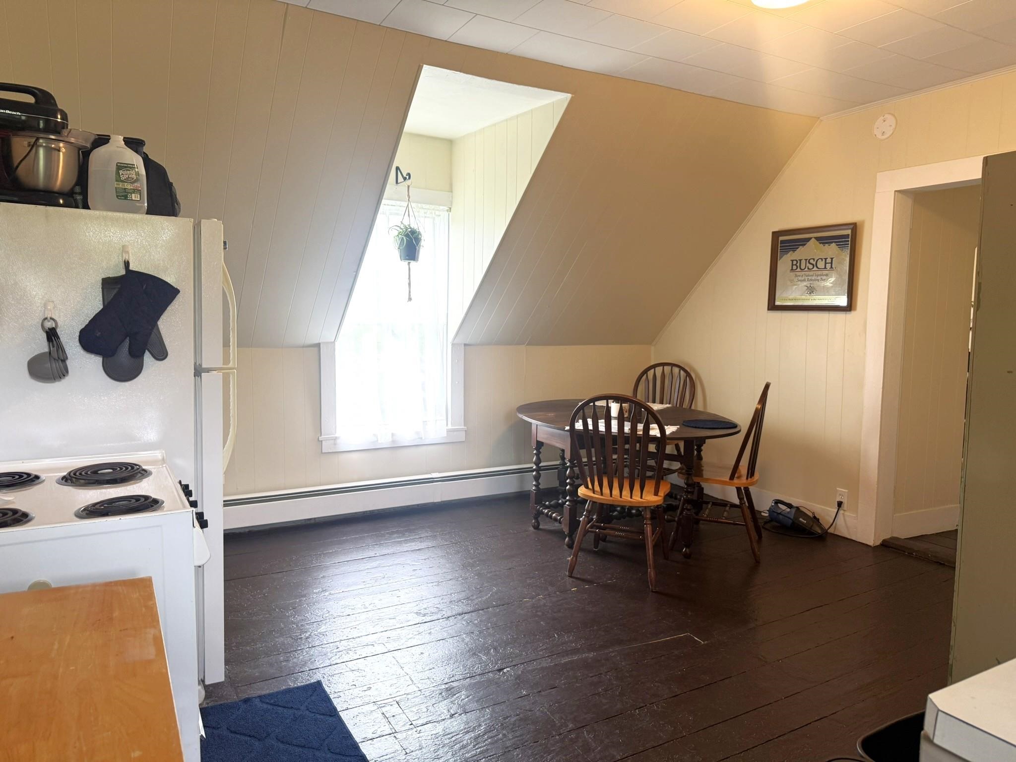 64 Pleasant Street Hardwick, VT 05836 - Photo 18 of 27