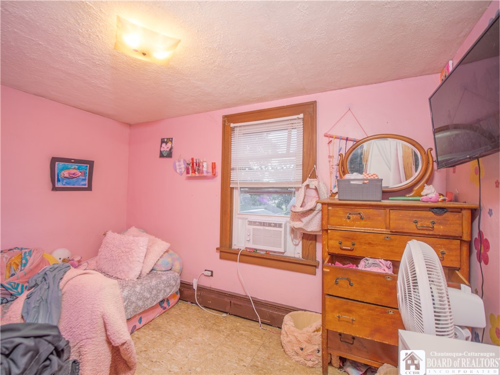 136 South Martin Street Dunkirk, NY 14048 - Photo 15 of 19