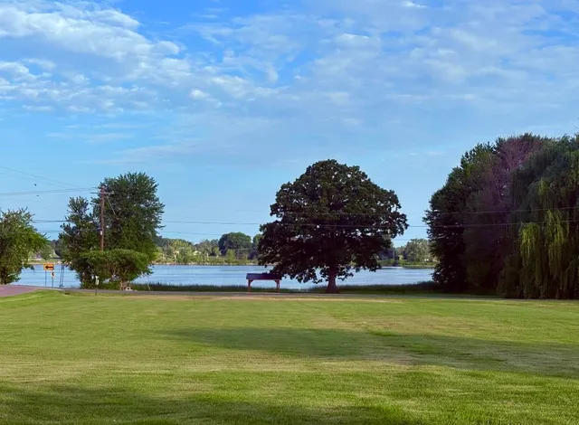 $369,000 | 563 Bridge Road, North Hero, VT 05474