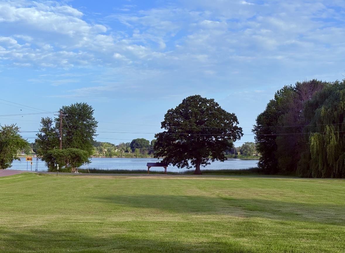 563 Bridge Road North Hero, VT 05474 - Photo 1 of 13