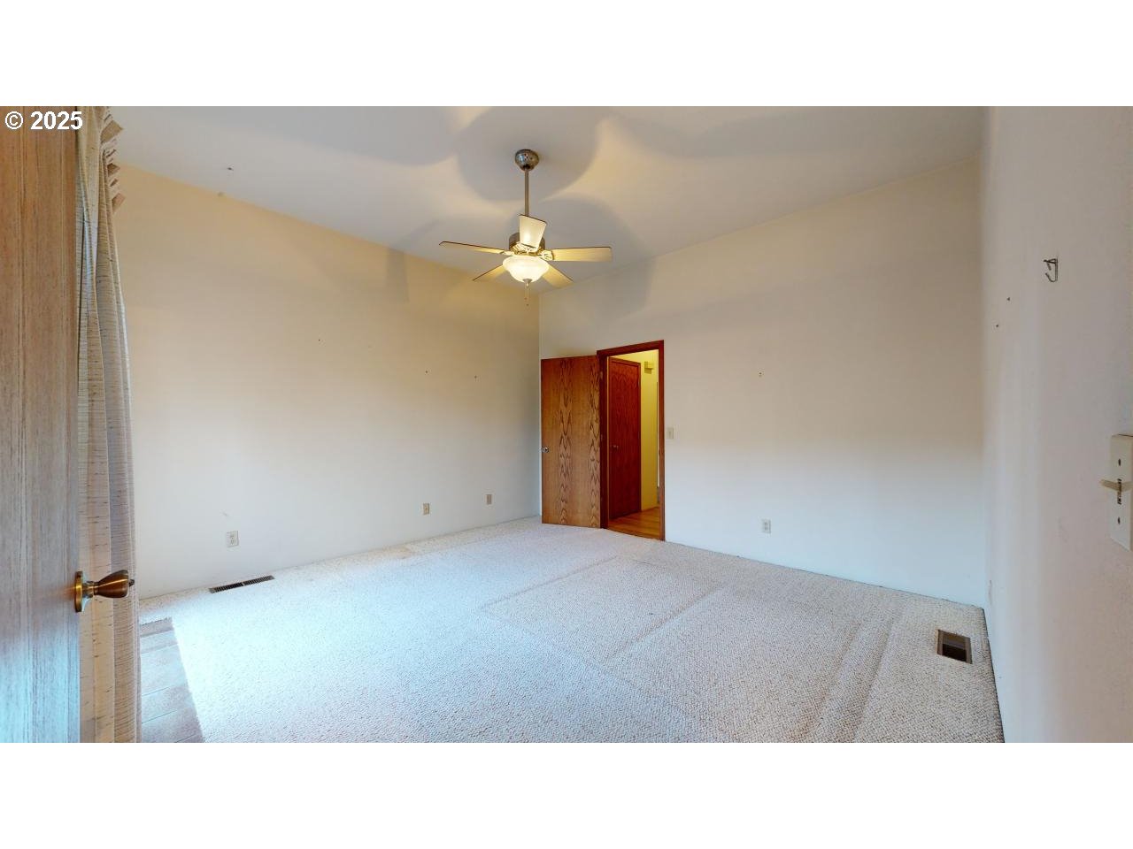 308 Winchuck River Road Brookings, OR 97415 - Photo 16 of 35 Bedroom, Primary