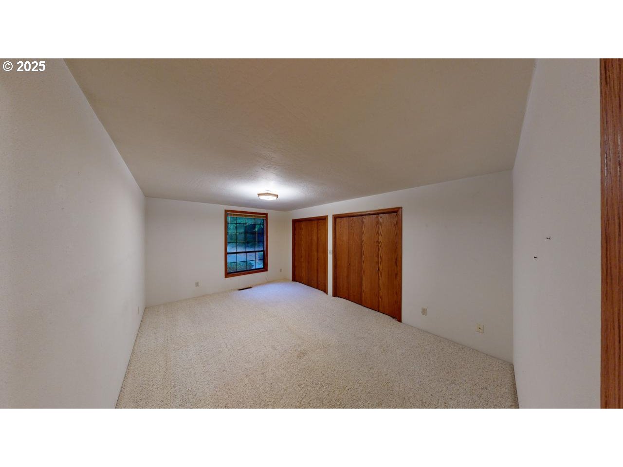 308 Winchuck River Road Brookings, OR 97415 - Photo 23 of 35 Bedroom