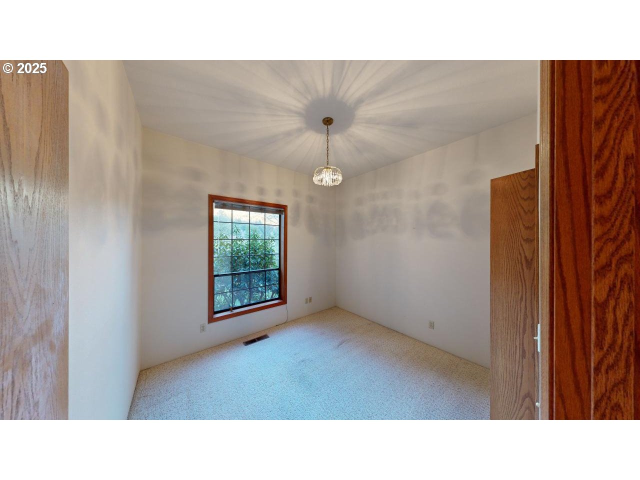 308 Winchuck River Road Brookings, OR 97415 - Photo 25 of 35 Bedroom