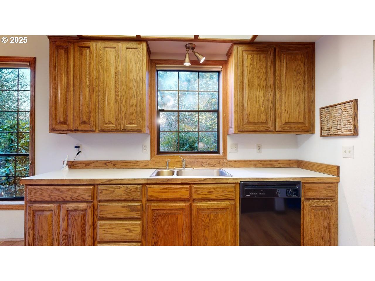 308 Winchuck River Road Brookings, OR 97415 - Photo 9 of 35 Kitchen