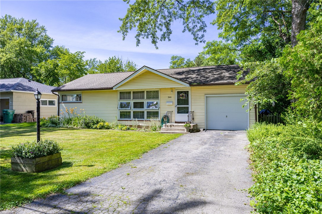 244 Ransford Avenue Irondequoit, NY 14622 - Photo 2 of 26