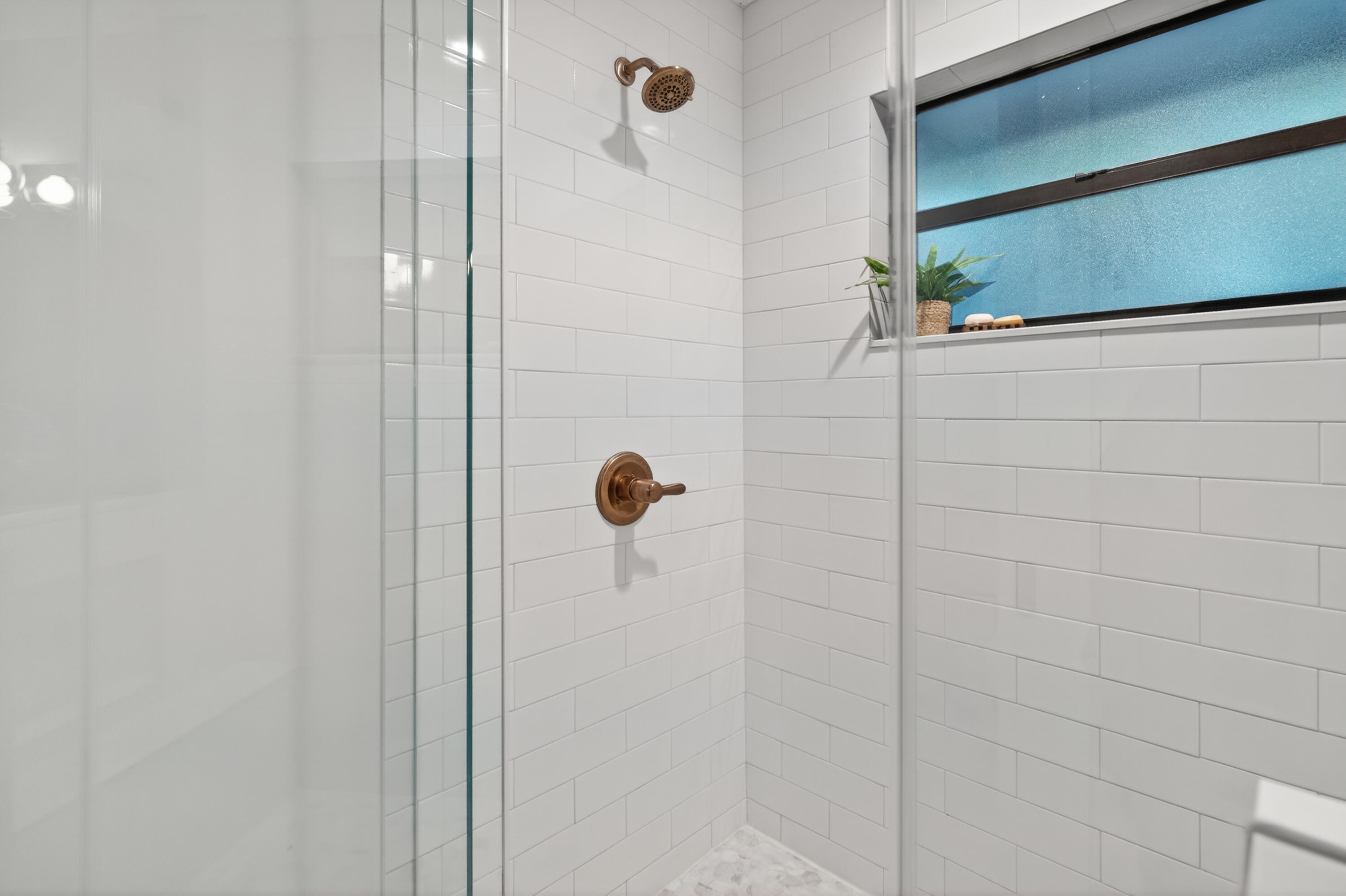 1014 Avon Road West Palm Beach, FL 33401 - Photo 34 of 50 010626-494