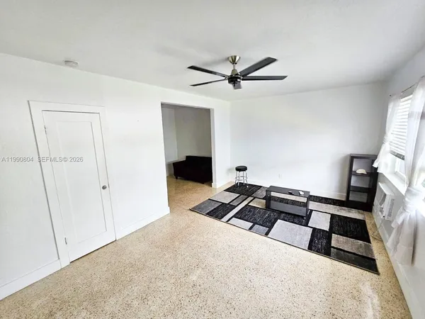 $1,900 | 805 81st Street, Unit 2, Miami Beach, FL 33141