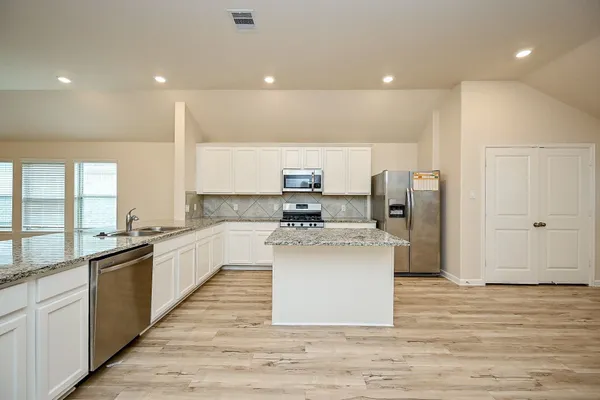 $1,975 | 3715 Homestead Ridge Lane, Richmond, TX 77406