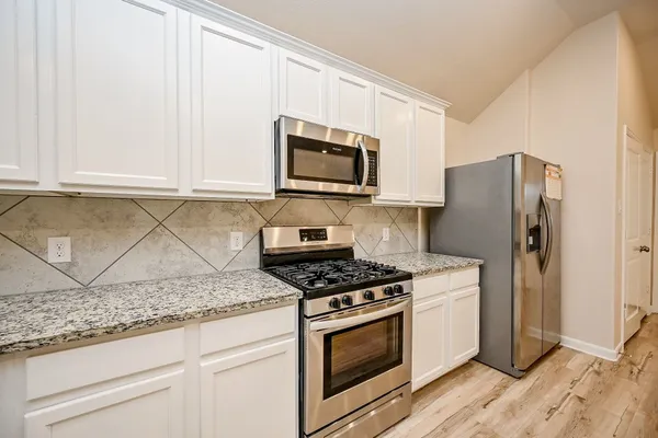 $1,975 | 3715 Homestead Ridge Lane, Richmond, TX 77406