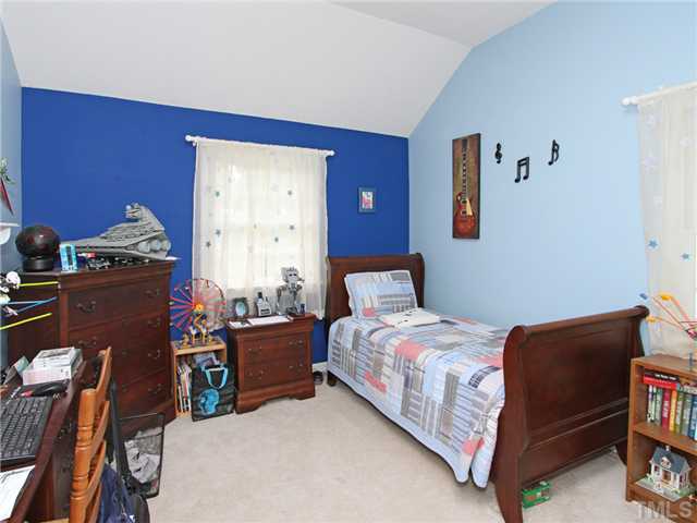 5629 Barham Court Raleigh, NC 27613 - Photo 15 of 17