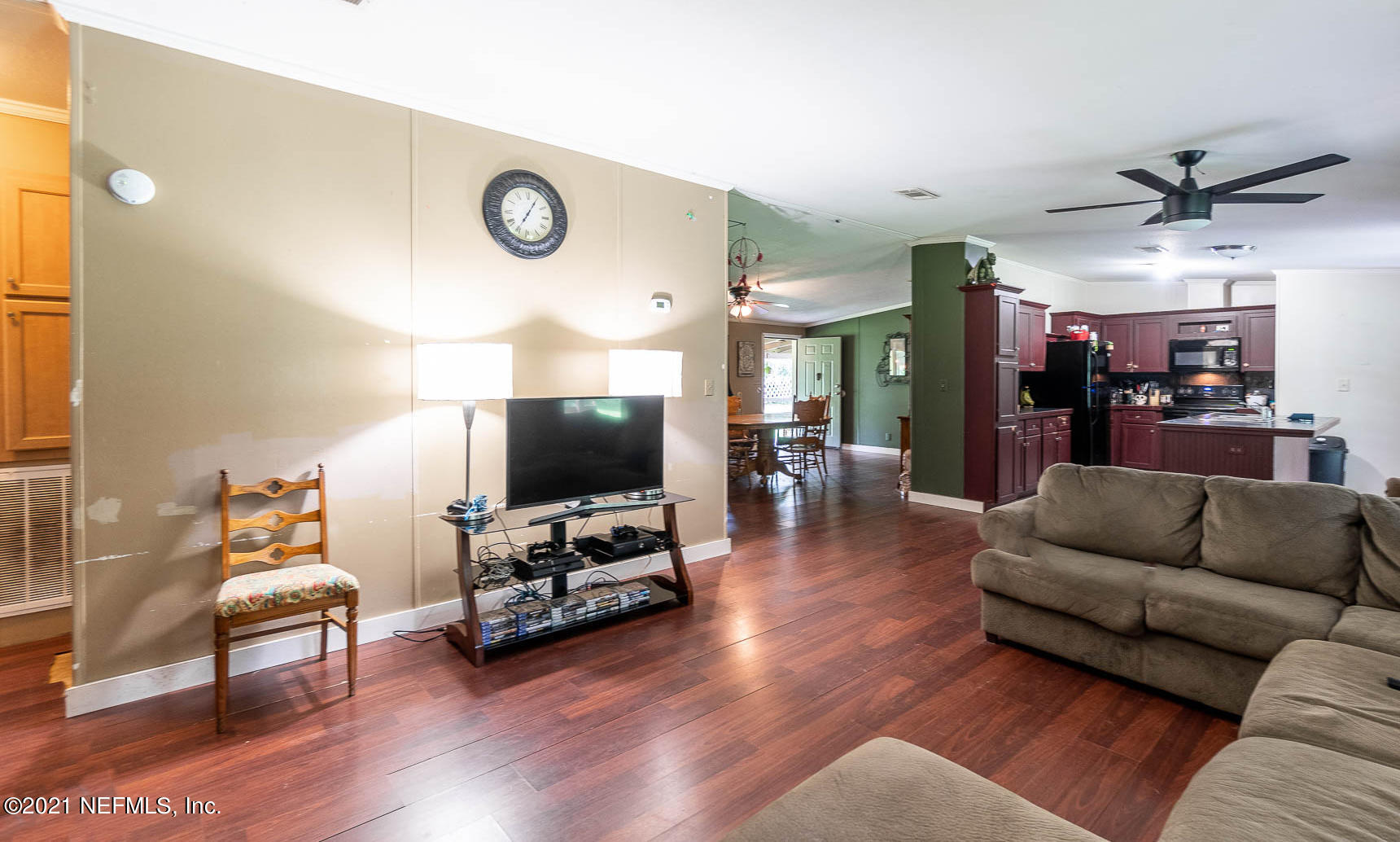 1325 Secret Cove Road Middleburg, FL 32068 - Photo 11 of 26 Living Rm a