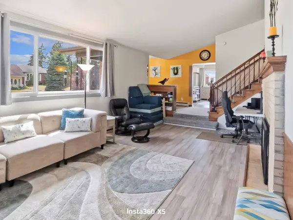$299,900 | 924 Barbara Lane, Marinette, WI 54143