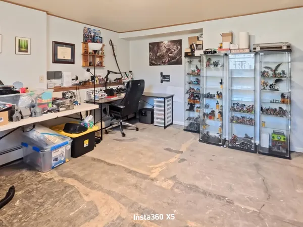 $299,900 | 924 Barbara Lane, Marinette, WI 54143
