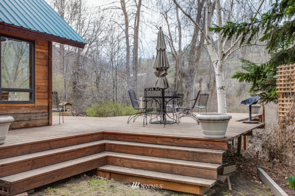 4755 Squilchuck Road Wenatchee, WA 98801 - Photo 20 of 23 Gallery Image 20