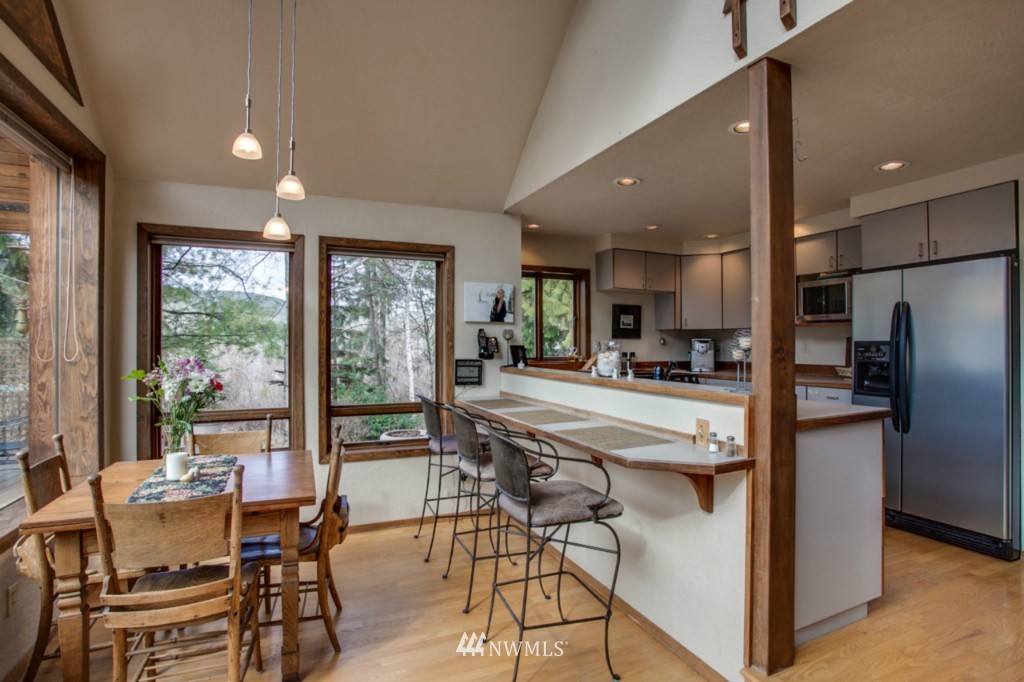 4755 Squilchuck Road Wenatchee, WA 98801 - Photo 8 of 23 Gallery Image 8
