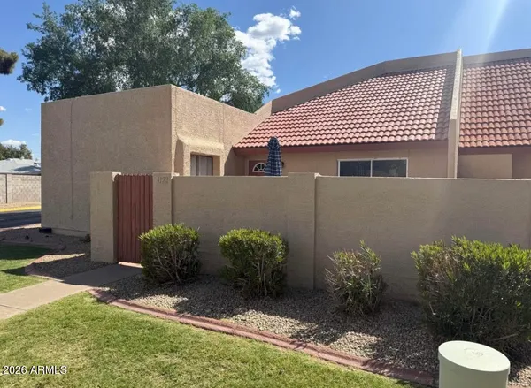 $269,900 | 4122 West Calavar Road, Phoenix, AZ 85053