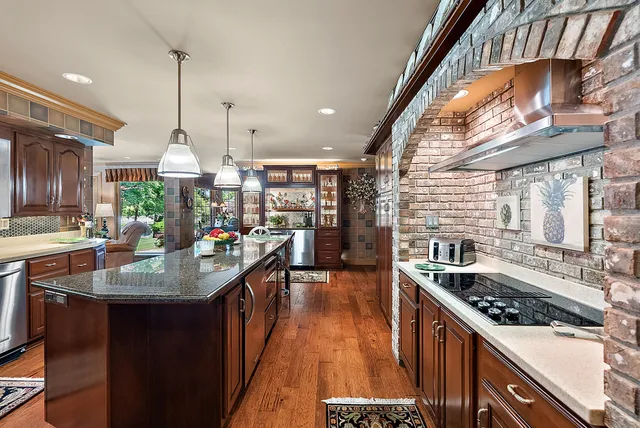 $2,175,000 | 6130 Eidson Road, Berrien Springs, MI 49103