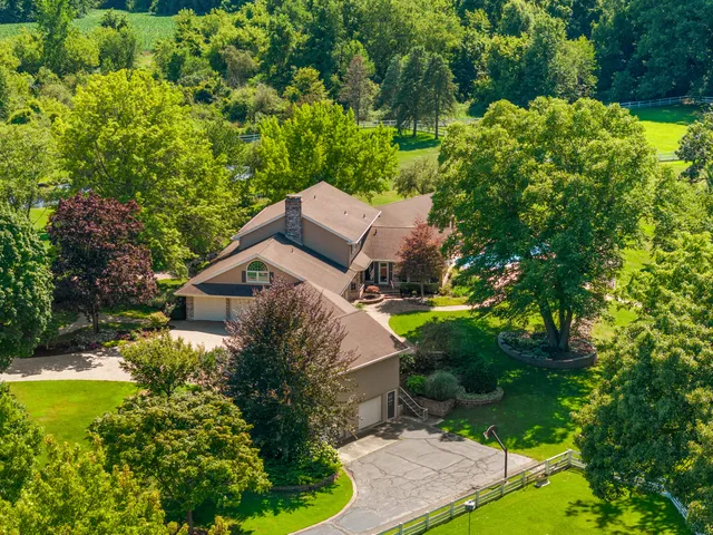 $2,175,000 | 6130 Eidson Road, Berrien Springs, MI 49103