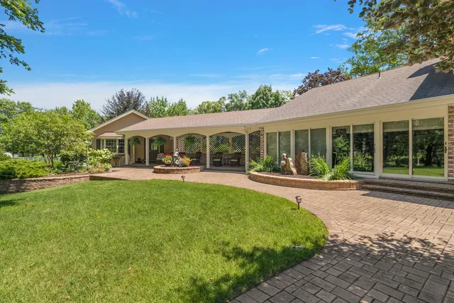 $2,175,000 | 6130 Eidson Road, Berrien Springs, MI 49103