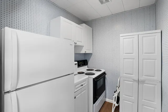 $2,175,000 | 6130 Eidson Road, Berrien Springs, MI 49103