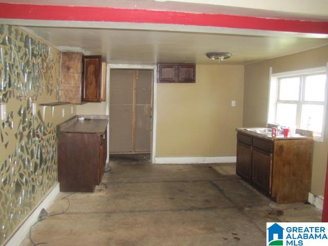 923 19th Street Southwest Birmingham, AL 35211 - Photo 5 of 11