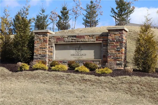 $2,895 | 1001 Courtyard Drive, Finleyville, PA 15332
