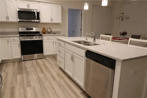 $2,895 | 1001 Courtyard Drive, Finleyville, PA 15332