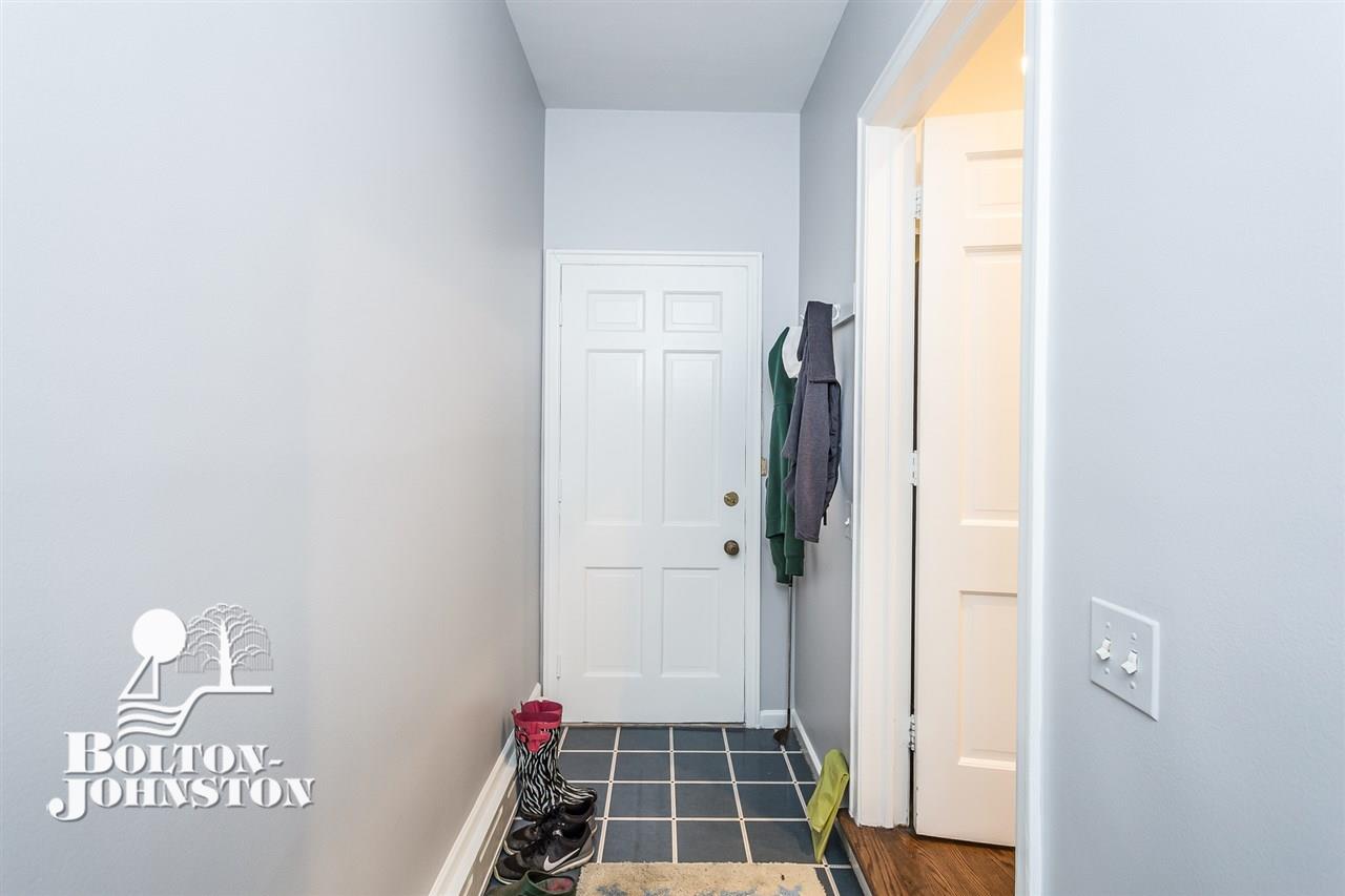 84 Merriweather Road Grosse Pointe Farms, MI 48236 - Photo 23 of 57