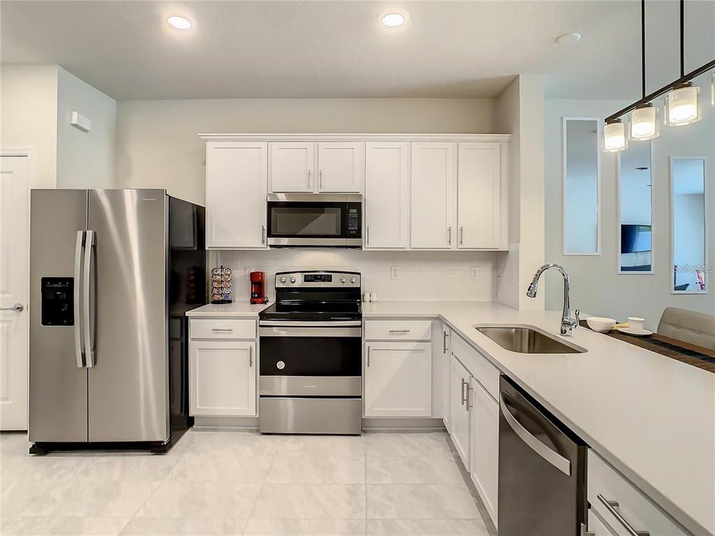 2615 Buena View Road Kissimmee, FL 34746 - Photo 10 of 32 Gallery Image 10