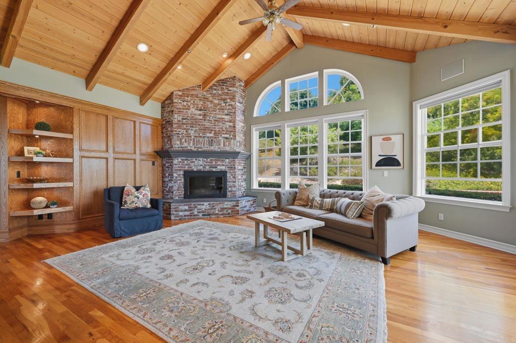 2292 Dos Lomas Fallbrook, CA 92028 - Photo 23 of 71