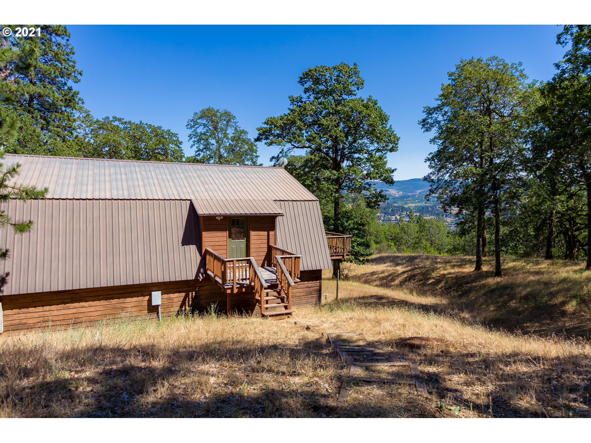 80 Courtney Road White Salmon, WA 98672 - Photo 16 of 28 Gallery Image 16