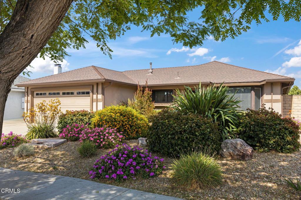 2040 Olga Street Oxnard, CA 93036 - Photo 2 of 48 1-web-or-mls-SeaoroStudios-2040Olga116