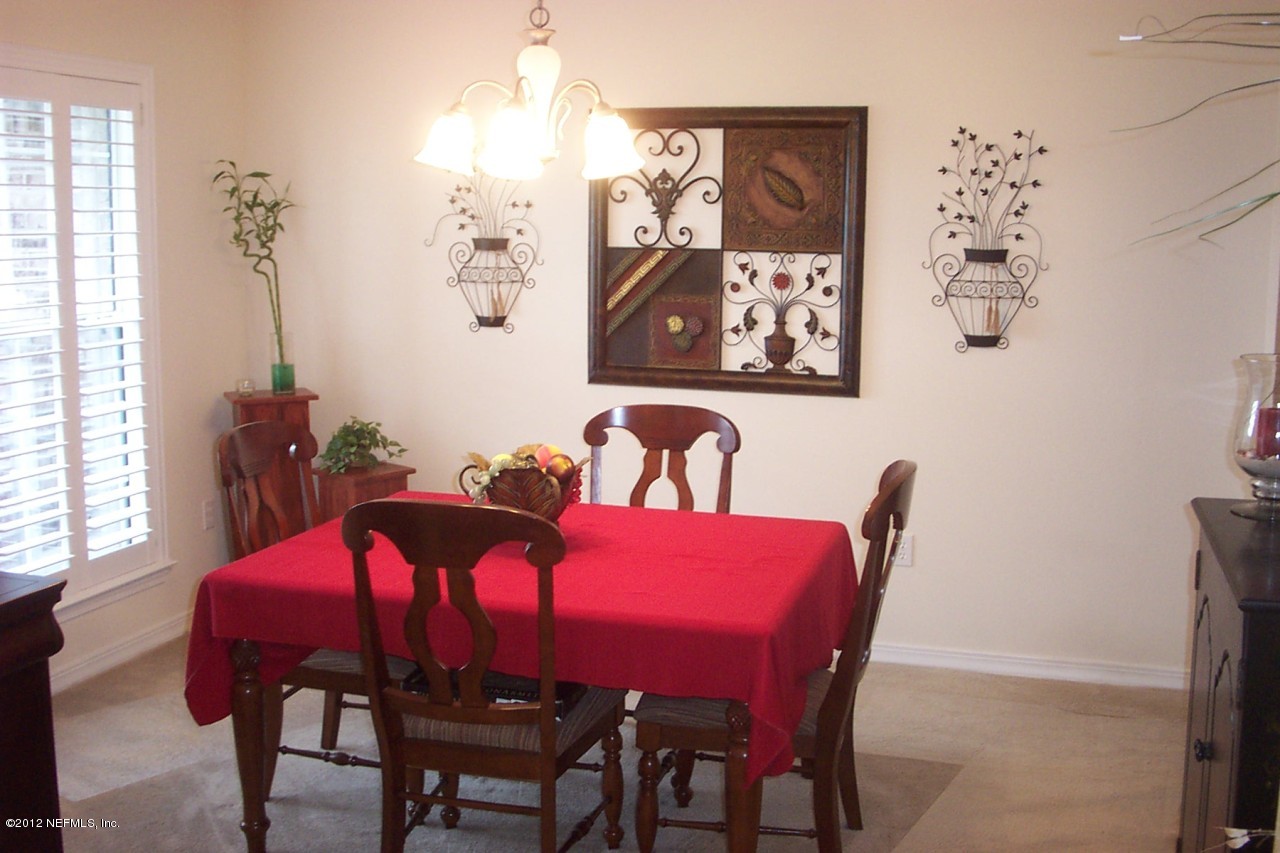 2955 Longleaf Ranch Circle Middleburg, FL 32068 - Photo 3 of 19 2955 Longleaf Ranch Circle Dining