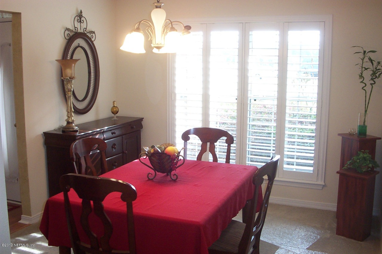 2955 Longleaf Ranch Circle Middleburg, FL 32068 - Photo 4 of 19 2955 Longleaf Ranch Circle Dining 2