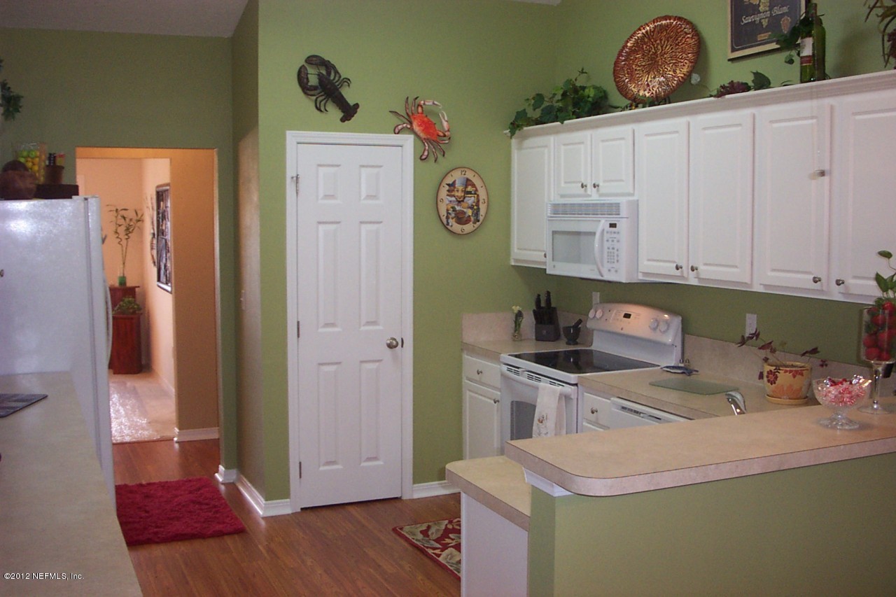 2955 Longleaf Ranch Circle Middleburg, FL 32068 - Photo 6 of 19 2955 Longleaf Ranch Circle Kitch 1