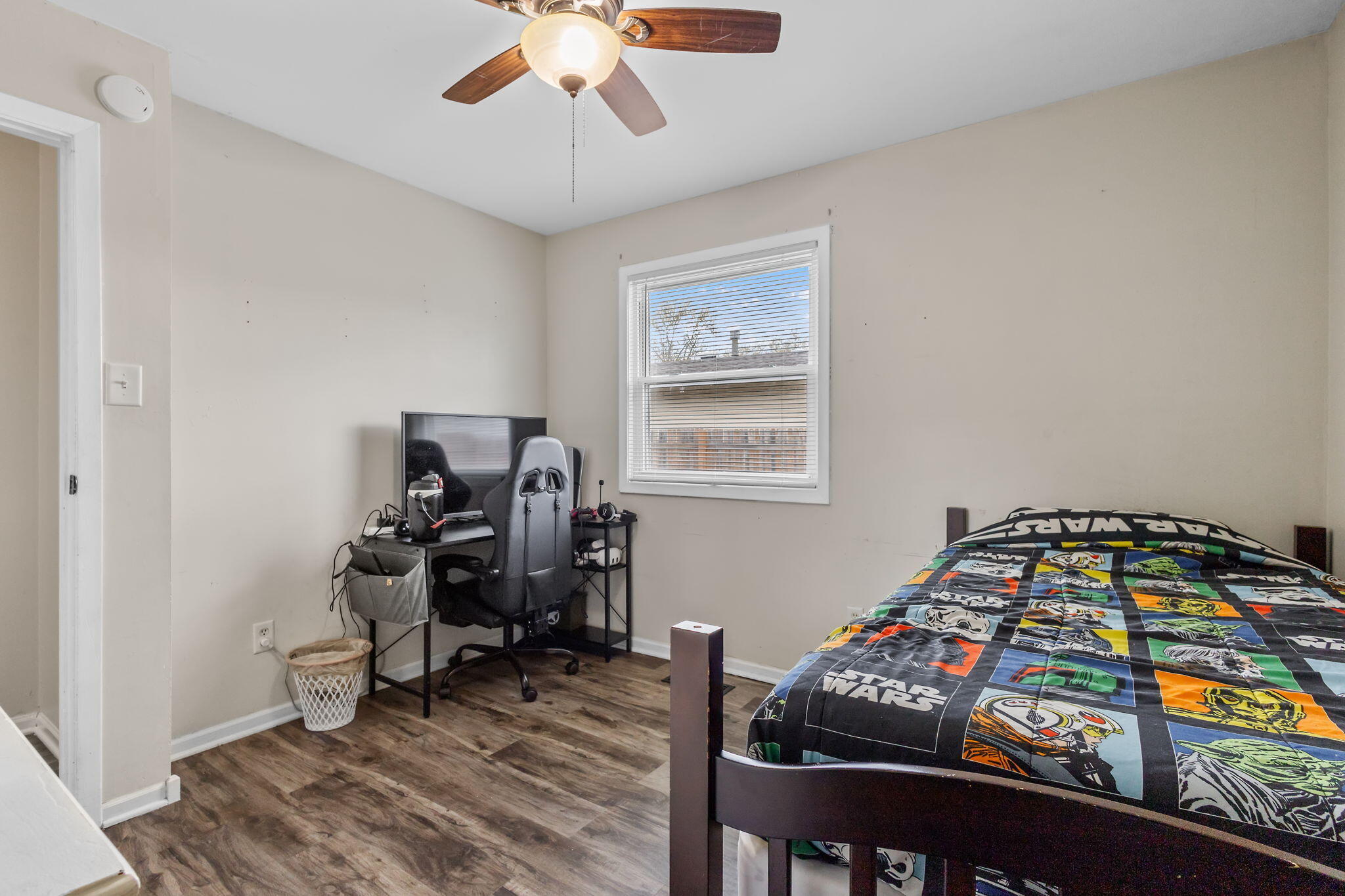 544 Riviera Road Valparaiso, IN 46385 - Photo 13 of 22 2048x1365
