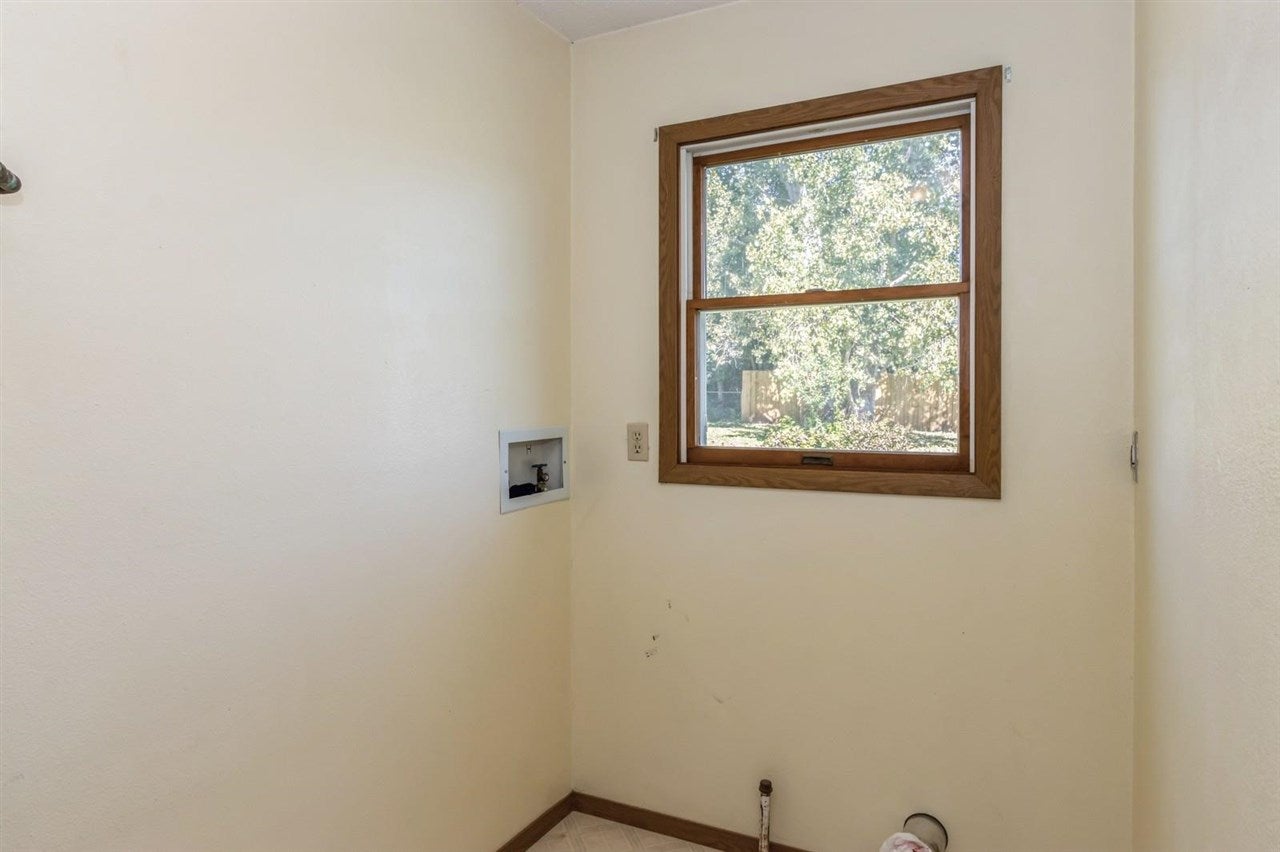 1520 Plainview Road Ely, IA 52227 - Photo 19 of 23 Gallery Image 19