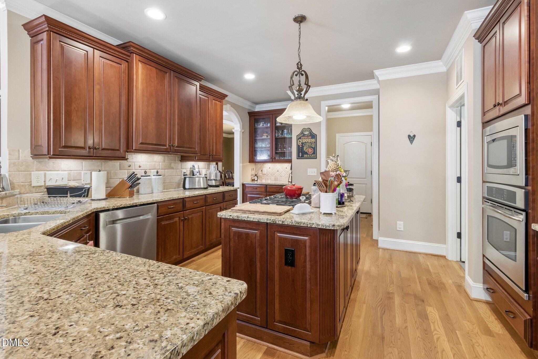 1212 Prairie Pond Circle Raleigh, NC 27614 - Photo 11 of 44 11_beyc6a85b7c56b061