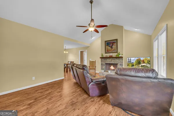 $520,000 | 2810 Highway 98, Maysville, GA 30558