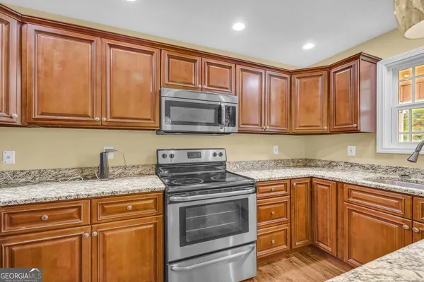 $520,000 | 2810 Highway 98, Maysville, GA 30558