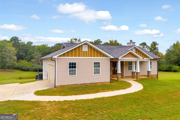 $520,000 | 2810 Highway 98, Maysville, GA 30558