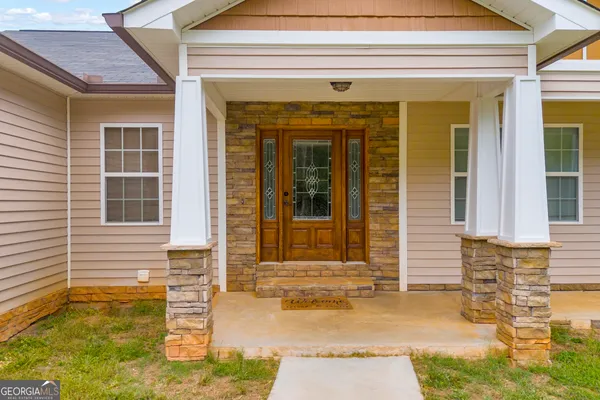 $520,000 | 2810 Highway 98, Maysville, GA 30558