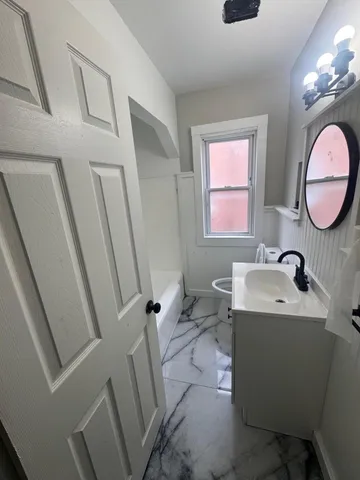 $1,800 | 14591 Mettetal Street, Detroit, MI 48227