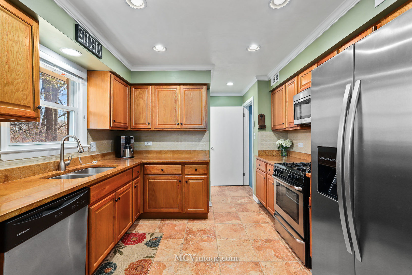 2955 Willow Road Homewood, IL 60430 - Photo 8 of 26