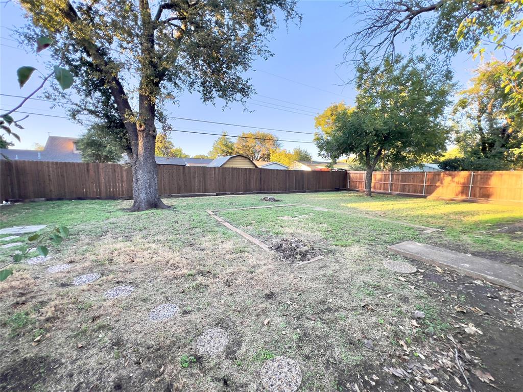 212 Straw Road Saginaw, TX 76179 - Photo 21 of 22 Gallery Image 21