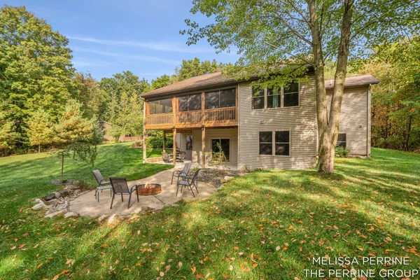 $850,000 | 14300 Oberley Drive Southeast, Lowell, MI 49331
